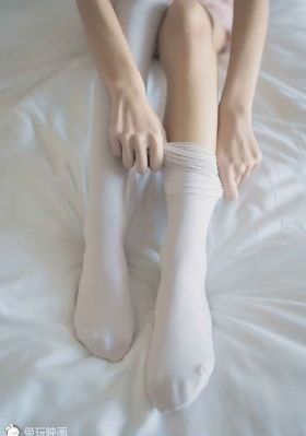 蜜桃αv_蓝光免费在线观看